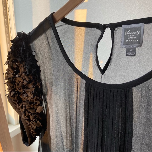 SEVENTY-TWO CHANGES Delicate Sheer Top - Picture 4 of 12